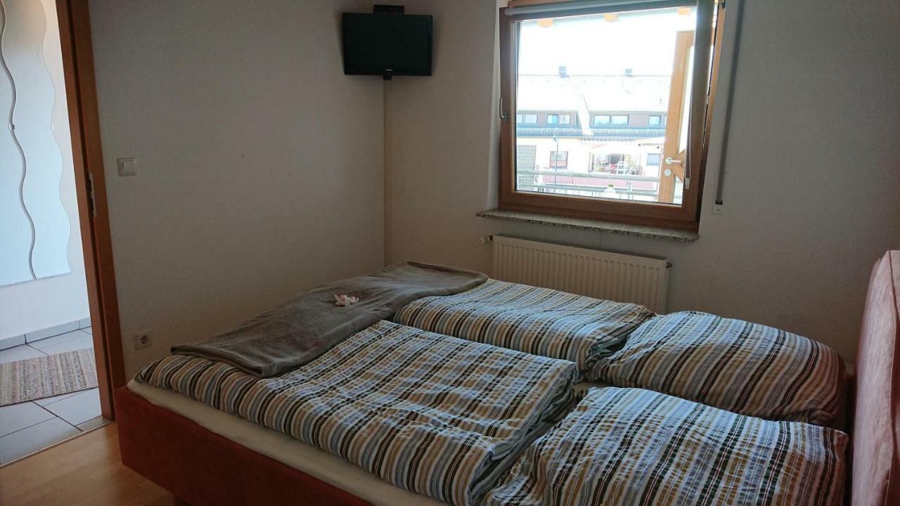 Zum Loewen Homestay